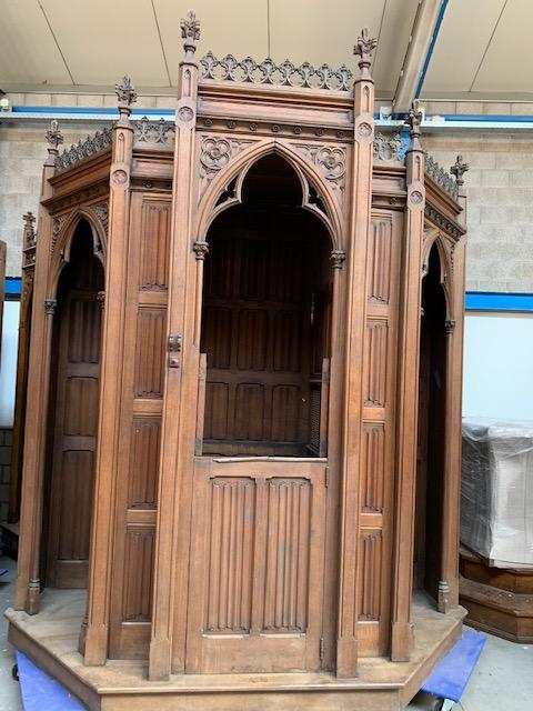 1 Gothic - style Confessional