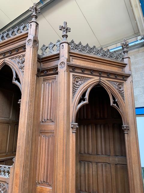 1 Gothic - style Confessional