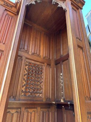 Confessional style Gothic - Style en Oak wood, Belgium  19 th century