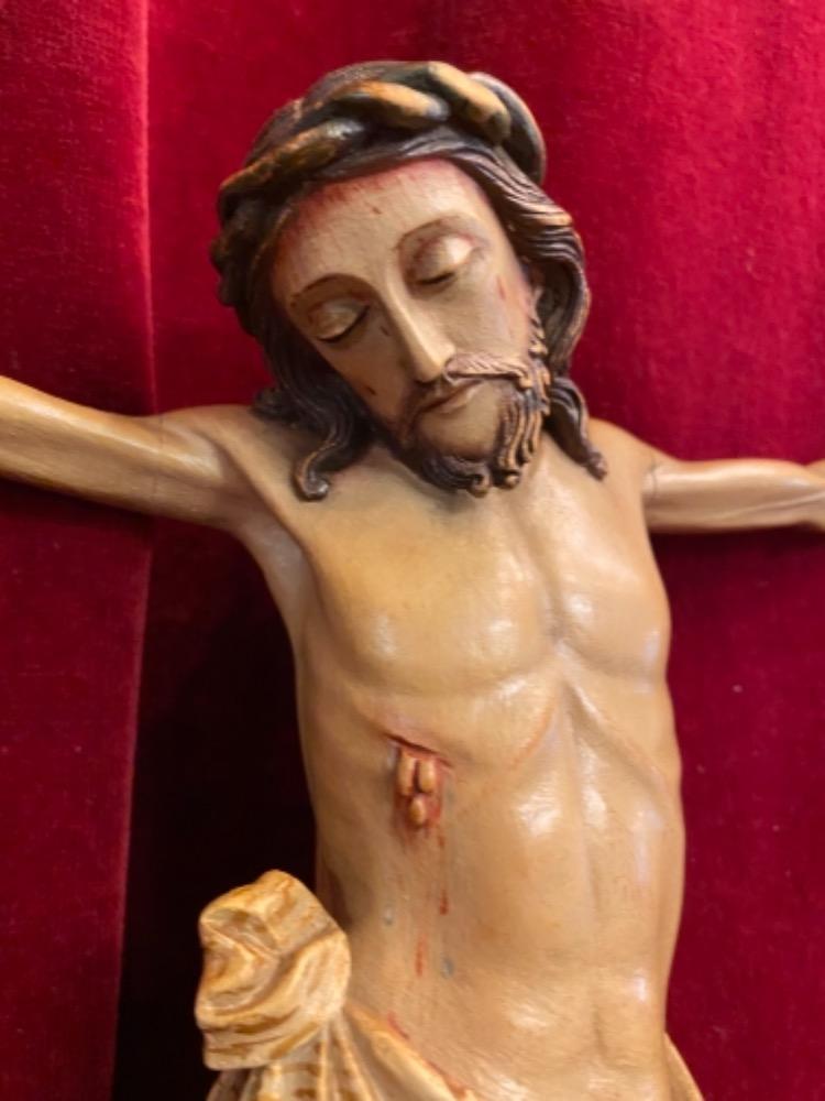 1 Gothic - Style Corpus Christi