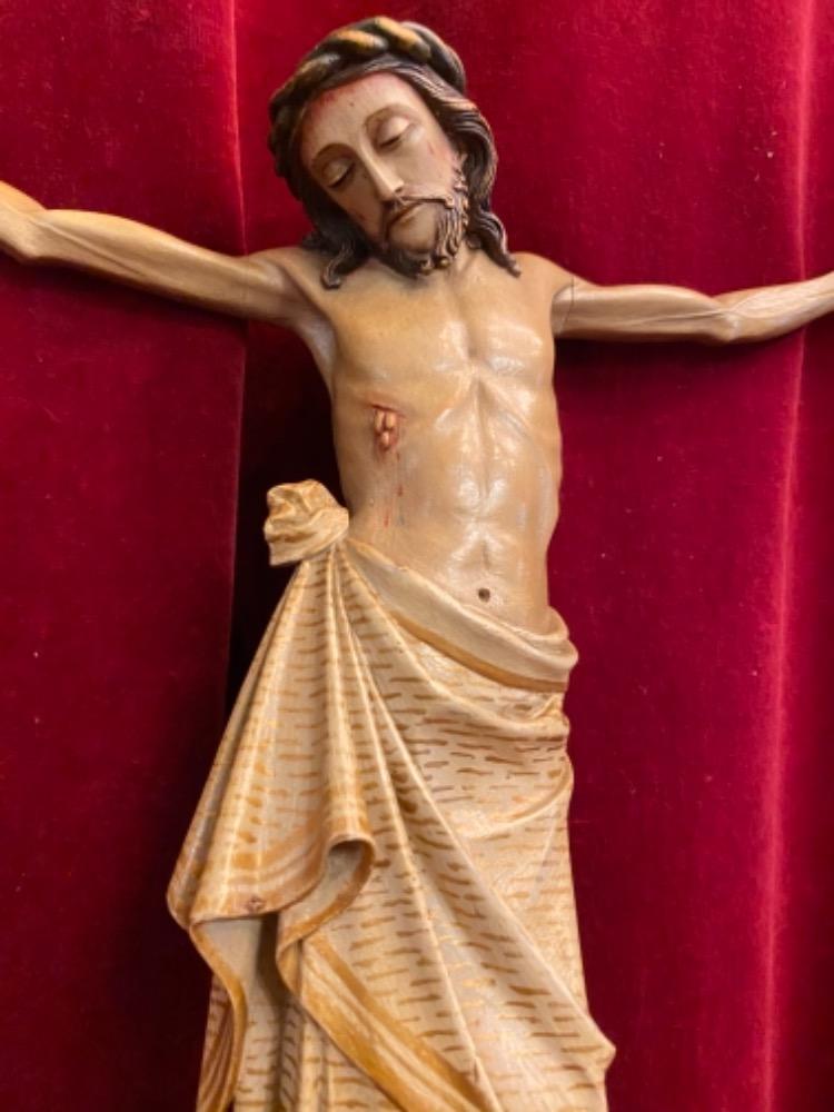 1 Gothic - Style Corpus Christi