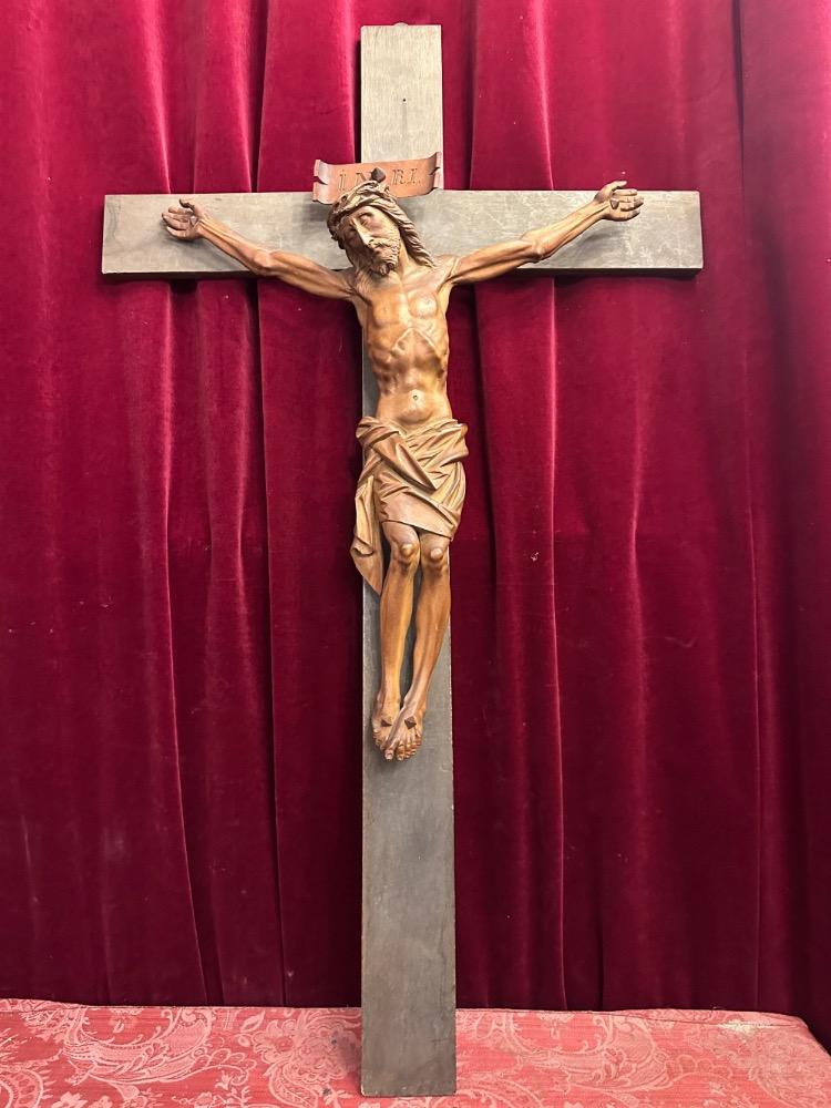 1 Gothic - Style Corpus With Cross