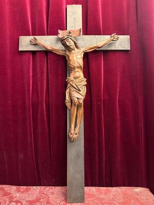 1 Gothic - Style Corpus With Cross