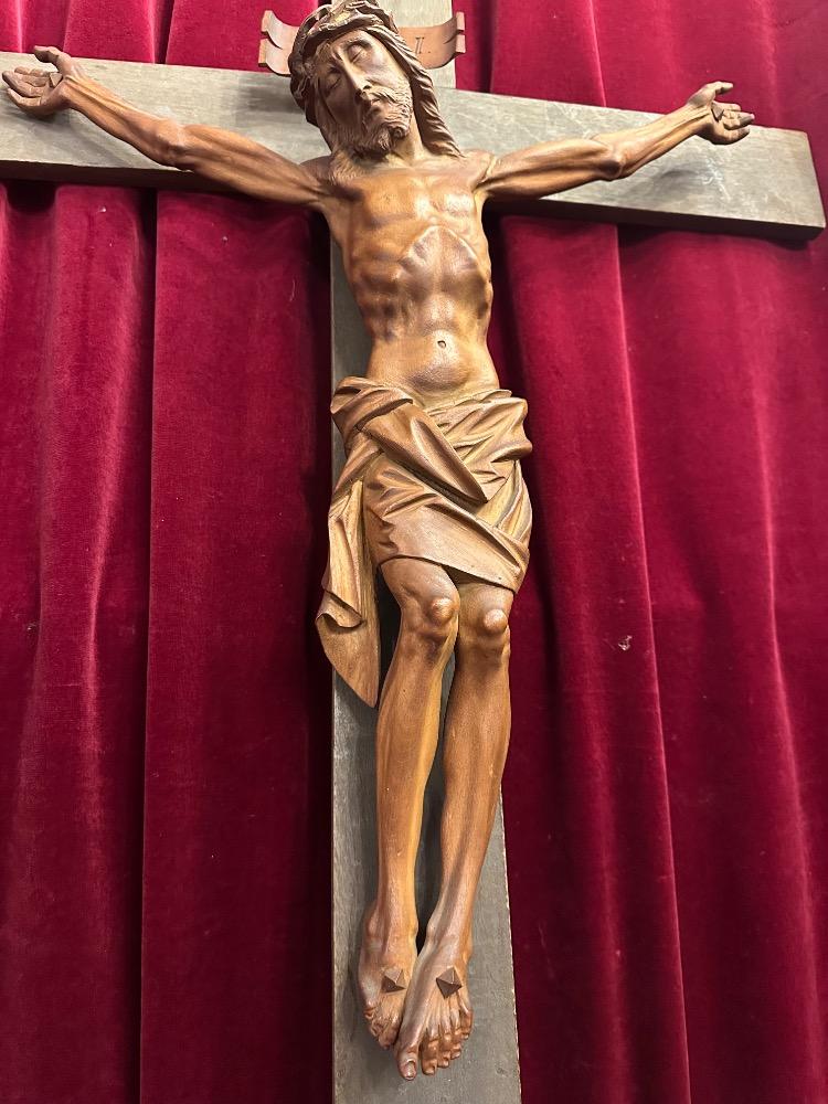 1 Gothic - Style Corpus With Cross