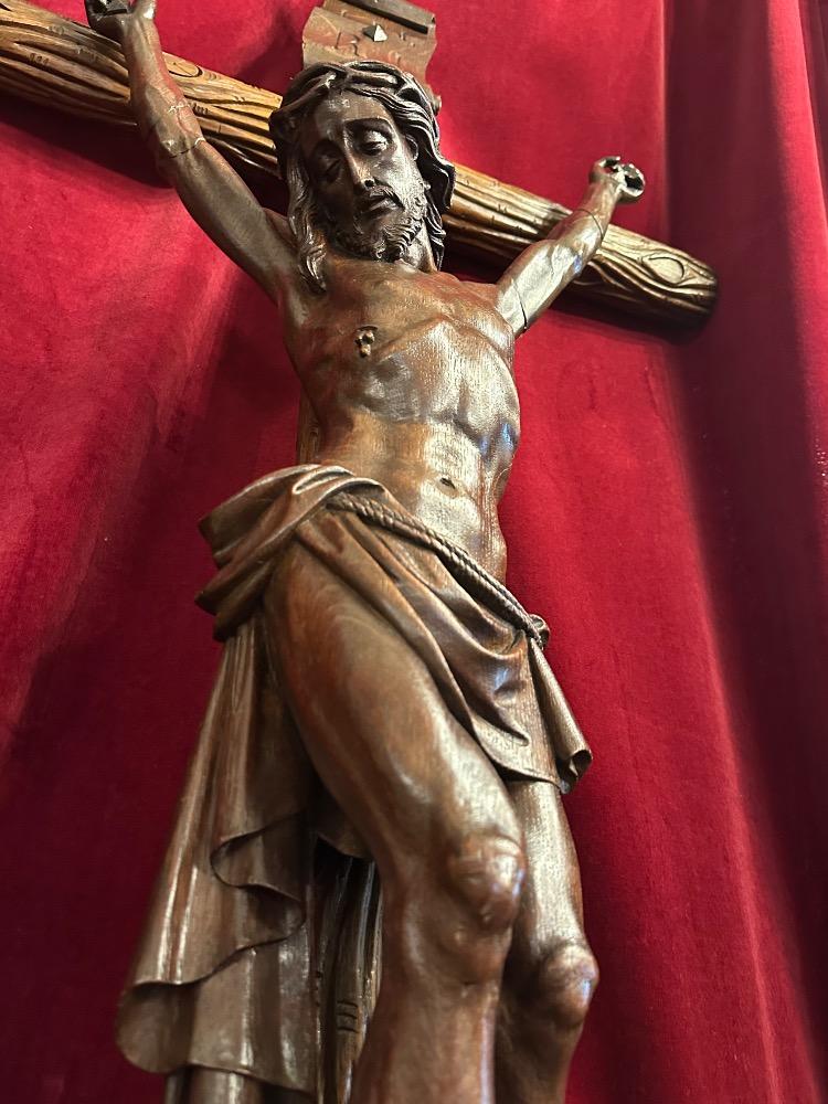 1 Gothic - Style Corpus With Cross