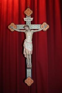 Corpus With Cross style Gothic - style en Plaster / Wood / Polychrome, France 19th century