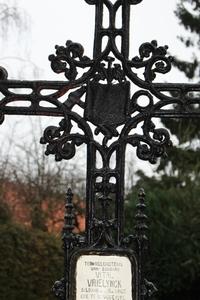 Cross From Graveyard style Gothic - style en Cast Iron, Belgium 19th century