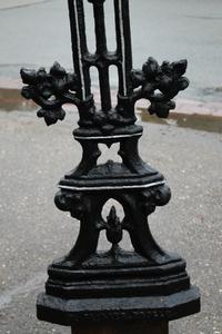 Cross From Graveyard style Gothic - style en Cast Iron, Belgium 19th century