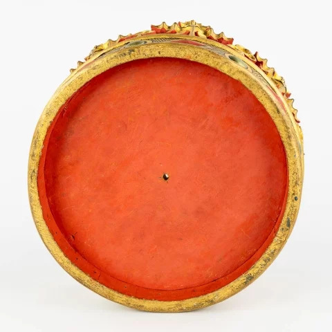 1 Gothic - Style Crown With Original Storage Box