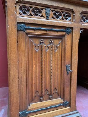 Desk style Gothic - Style en Oak Wood, Belgium 19th century