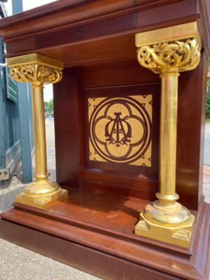 Devotion Altar St. Mary Altar Kneeler style Gothic - style en Walnut wood , Barcelona - Spain 19 th century ( Anno 1890 )