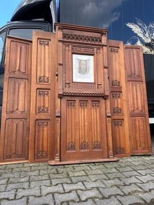 Devotion Chapel Imagnination Ecce Homo style Gothic - Style en Oak wood, Belgium  19 th century ( Anno 1865 )