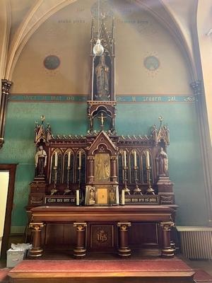 Dismantling Altar Antwerp Belgium  style Gothic - style en Oak wood, 19th century