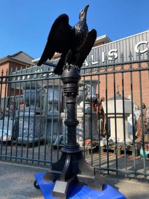 Eagle Lectern style Gothic - Style en Oak wood, England 19 th century ( Anno 1875 )