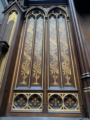 Exceptional Altar style Gothic - style en Oak Wood, Belgium 19th century