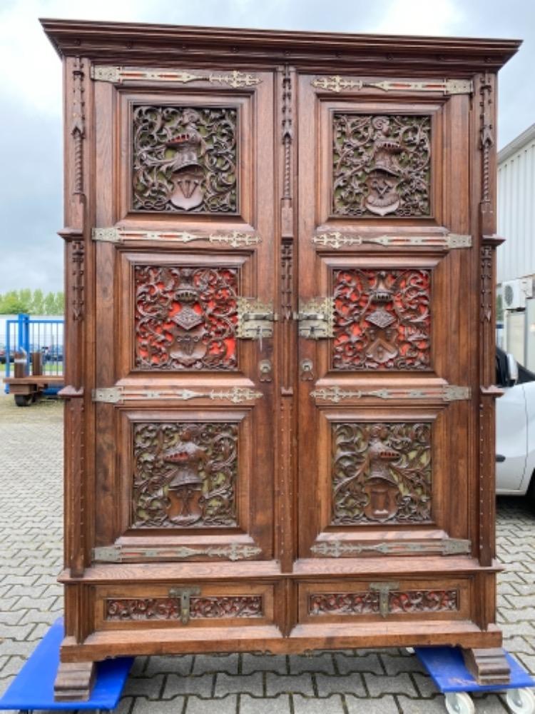 1 Gothic - style Exceptional Cabinet