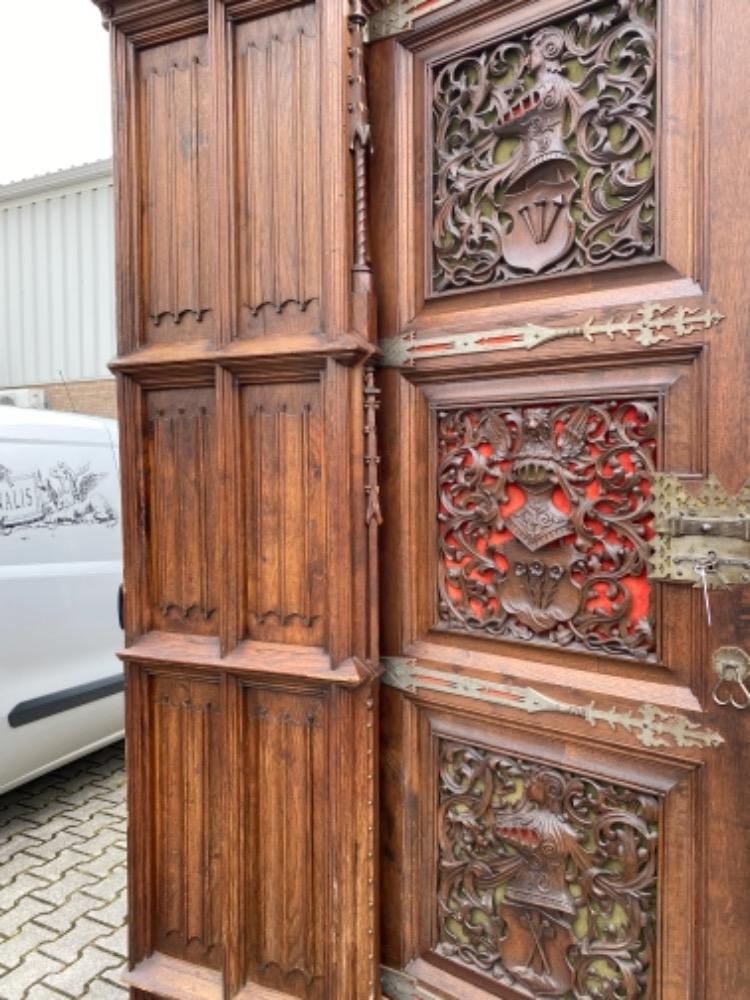 1 Gothic - style Exceptional Cabinet