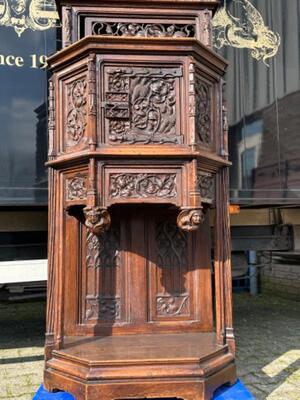 Exceptional Cabinet With 4 Evangelists  style Gothic - Style en Fully Hand - Carved Oak wood, France 19 th century ( Anno 1885 )