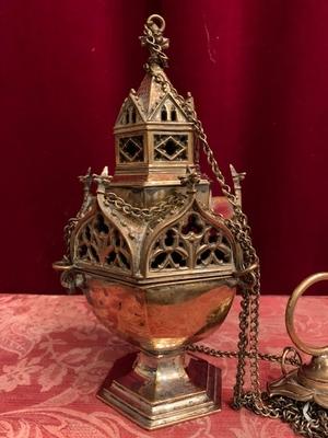 Exceptional Censer style Gothic - style en Brass / Bronze, Belgium 19th century ( anno 1875 )