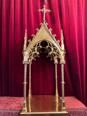 Exceptional Chapel style Gothic - Style en Brass / Bronze / Polished and Varnished, Belgium  19 th century ( Anno 1875 )