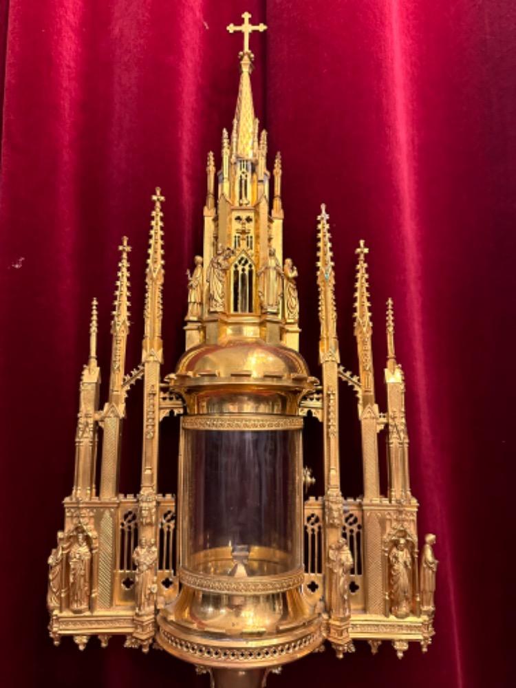 1 Gothic - Style Exceptional Cillinder Monstrance
