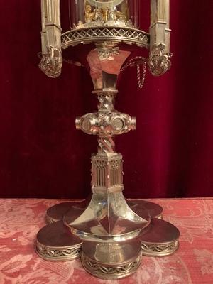 Exceptional Full Silver Monstrance Total Weight  3.05 Kgs. style Gothic - style en full silver , Belgium 19th century ( anno 1865 )