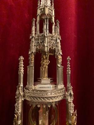 Exceptional Full Silver Monstrance Total Weight  3.05 Kgs. style Gothic - style en full silver , Belgium 19th century ( anno 1865 )