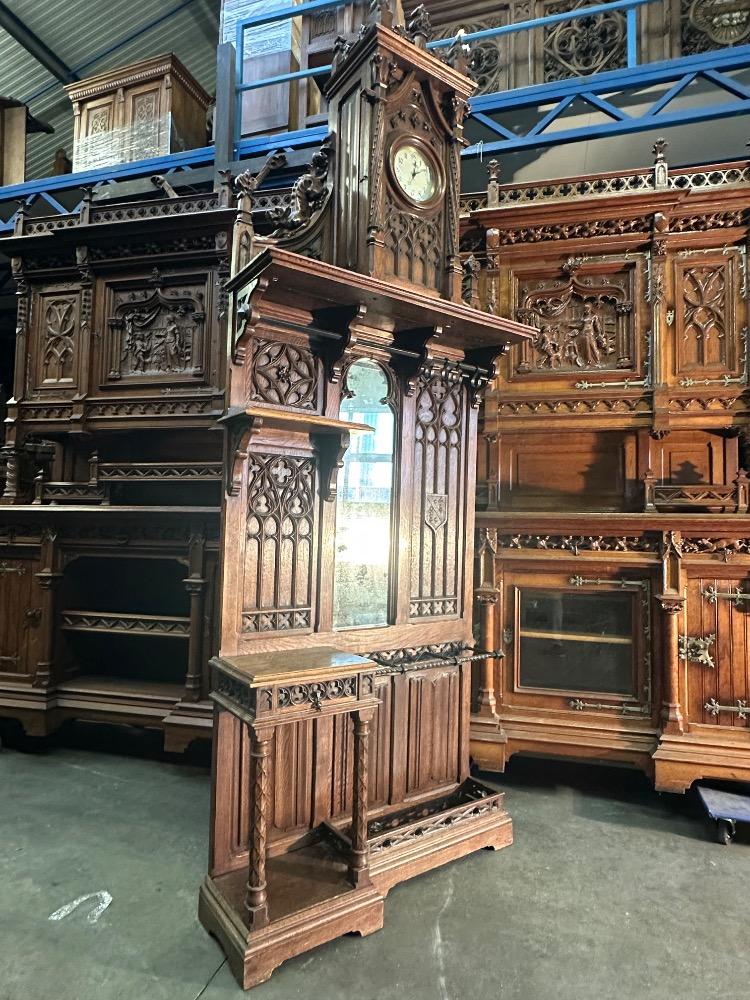 1 Gothic - Style Exceptional Hall Stand With Clock By : Victor Aimone !