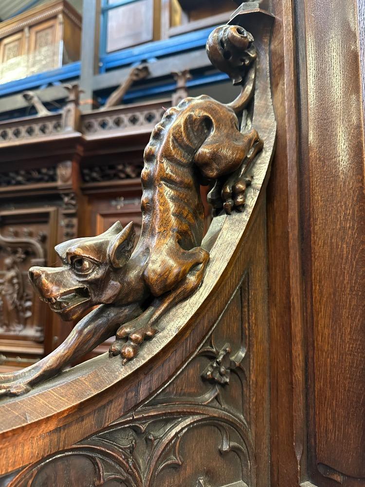 1 Gothic - Style Exceptional Hall Stand With Clock By : Victor Aimone !