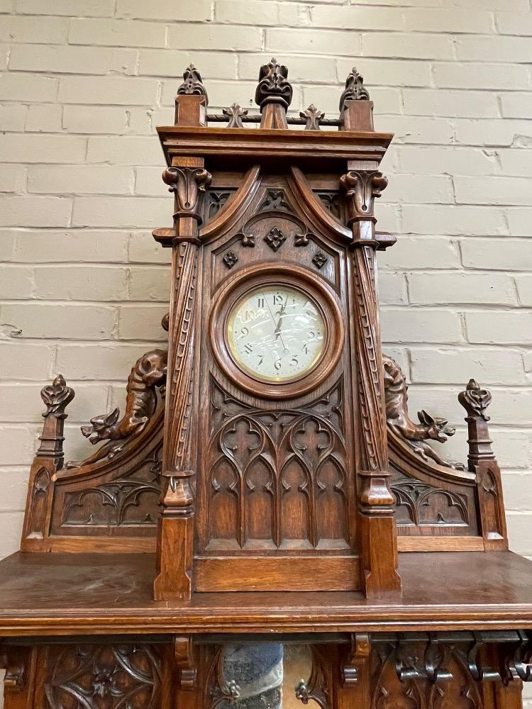 1 Gothic - Style Exceptional Hall Stand With Clock By : Victor Aimone ! Expected !