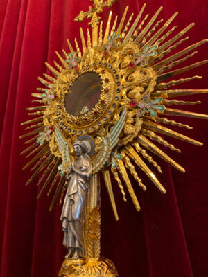 Exceptional Monstrance  style Gothic - style en Brass / Bronze / Gilt / Enamel Medallions & Elements / Stones / Glass / Full Silver Angel, France 19 th century ( Anno 1865 )