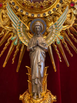 Exceptional Monstrance  style Gothic - style en Brass / Bronze / Gilt / Enamel Medallions & Elements / Stones / Glass / Full Silver Angel, France 19 th century ( Anno 1865 )