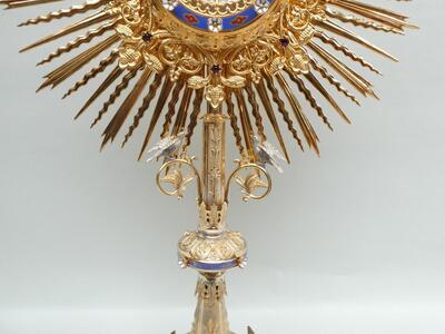 1 Gothic - Style Exceptional Monstrance With Original Lunula