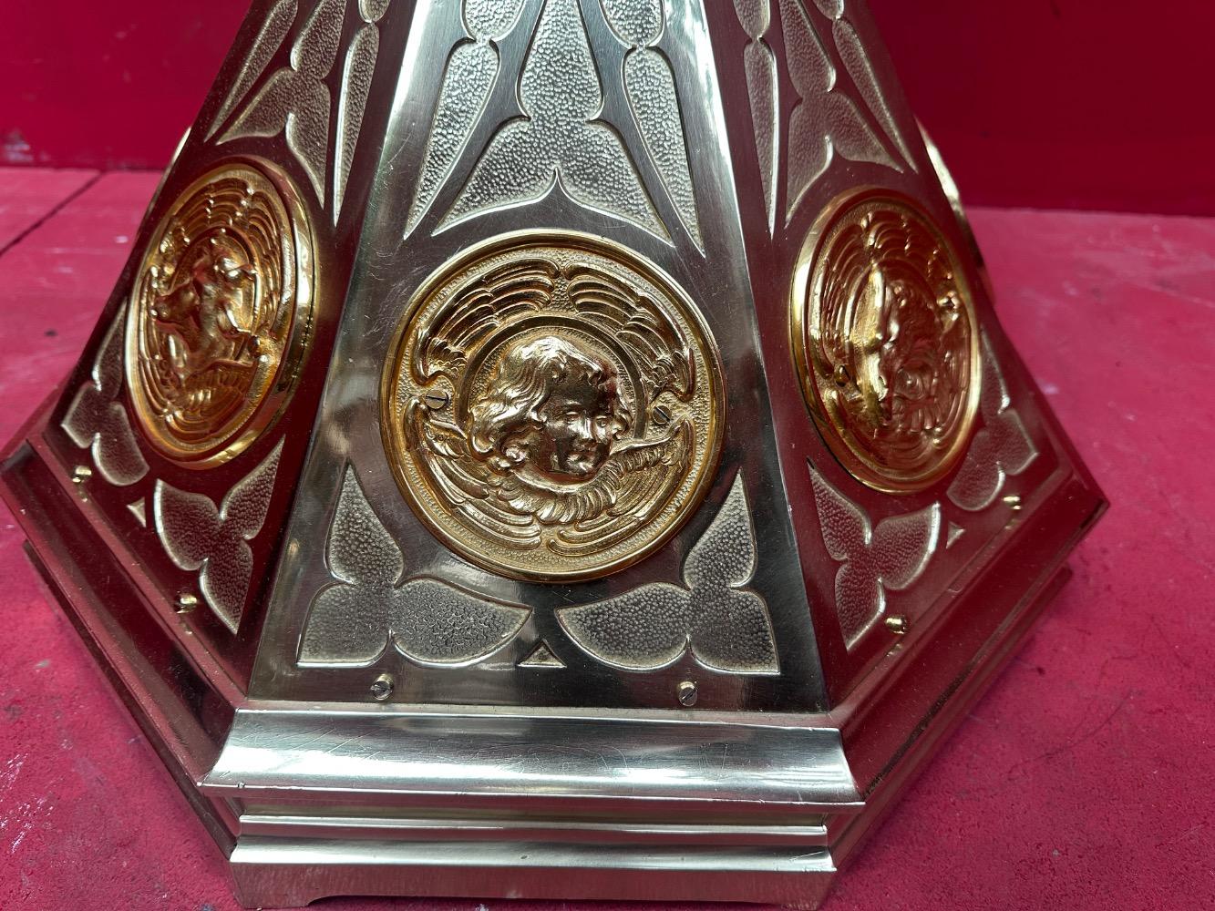 1 Gothic - Style Exceptional Paschal Candle Holder Measures Without Pin
