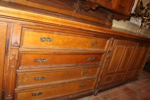 Exceptional Sacristy Credens Cabinet style Gothic - style en Oak wood, Belgium 19th century