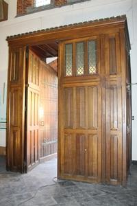 Exceptional Solid Oak Tambour  style Gothic - style en Oak wood, Belgium 19th century / 1905