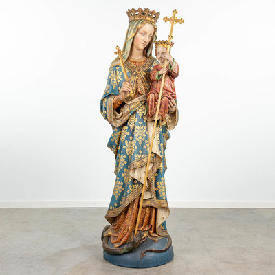 Exceptional St. Mary & Child Statue  style Gothic - style en Terra - Cotta Polychrome, Belgium 19 th century