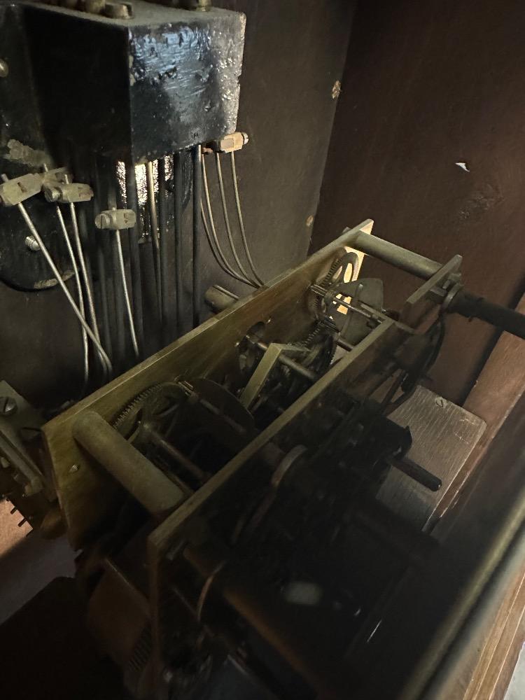 1 Gothic - Style Exceptional Standing Clock