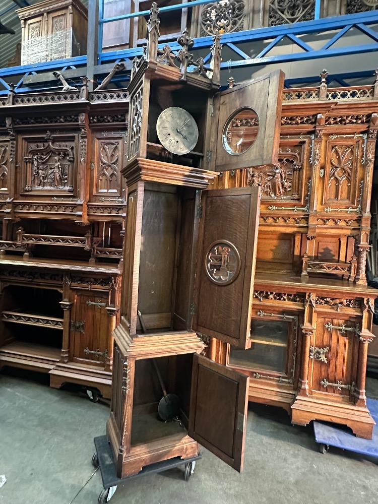 1 Gothic - Style Exceptional Standing Clock