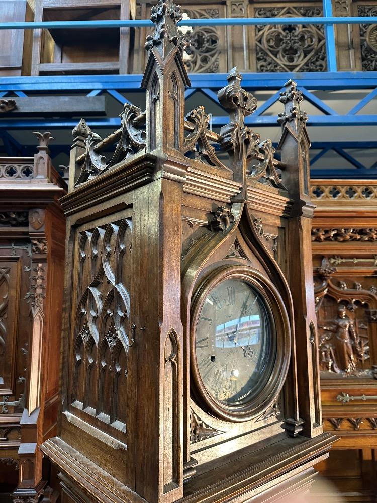 1 Gothic - Style Exceptional Standing Clock