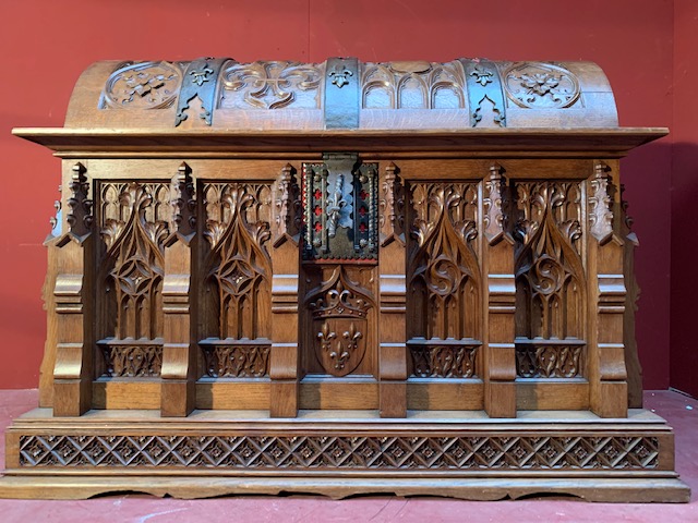 1 Gothic - style Exceptional Trunk Weight 103 Kgs !