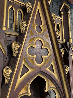 Exclusive And Large Hanging Exposition-Throne style Gothic - Style en Oak Wood, Antwerp - Belgium 19th century ( anno 1875 )