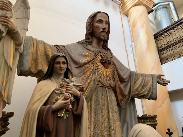 1 Gothic - style Extrema Tall Stunning And Unique Statue Of The Sacred Heart