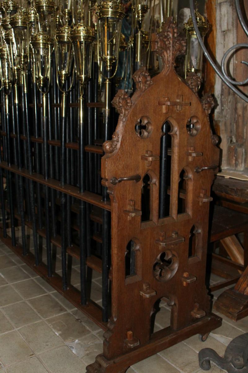 1  Gothic-Style Full Oak Holder For 60 Procession-Lanterns