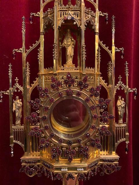 1 Gothic - style Full Silver Monstrance In Original Case 3 Images. Precious Stones Rubins, Brilliants, Turquoise. Weight 3.05 Kgs.