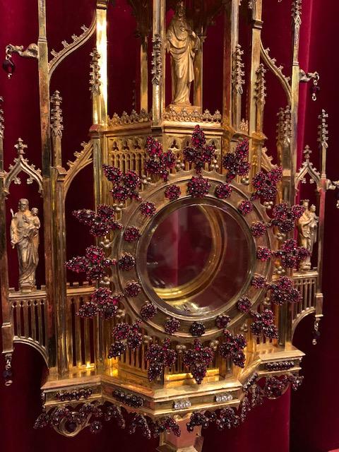 1 Gothic - style Full Silver Monstrance In Original Case 3 Images. Precious Stones Rubins, Brilliants, Turquoise. Weight 3.05 Kgs.