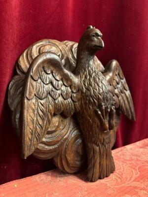Fully Hand - Carved Dove ( Holy Spirit ) style Gothic - Style en Hand - Carved Wood Oak, Belgium  19 th century