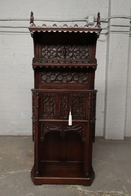 Gothic Credance Cabinet  style Gothic - Style en Walnut wood , France 19 th century ( Anno 1890 )