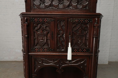 Gothic Credance Cabinet  style Gothic - Style en Walnut wood , France 19 th century ( Anno 1890 )