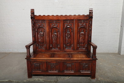 Gothic Hall Bench style Gothic - style en Oak wood, Belgium 19 th century